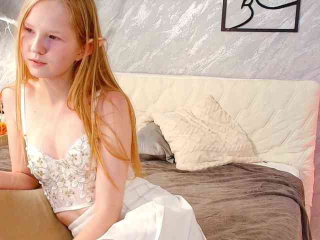 LiandraNelson webcam