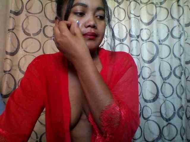 justine33 webcam