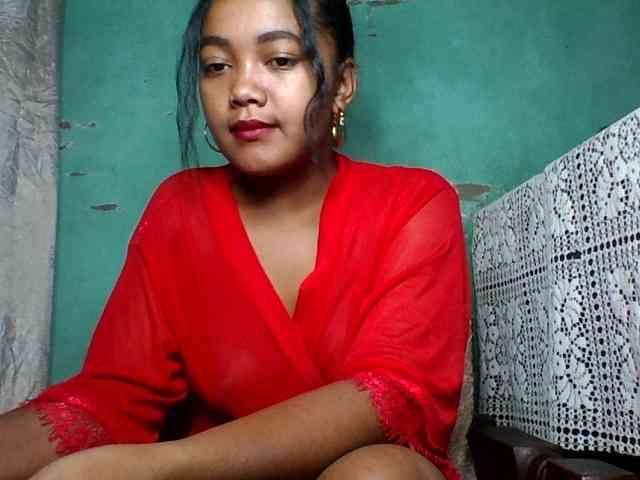justine33 webcam