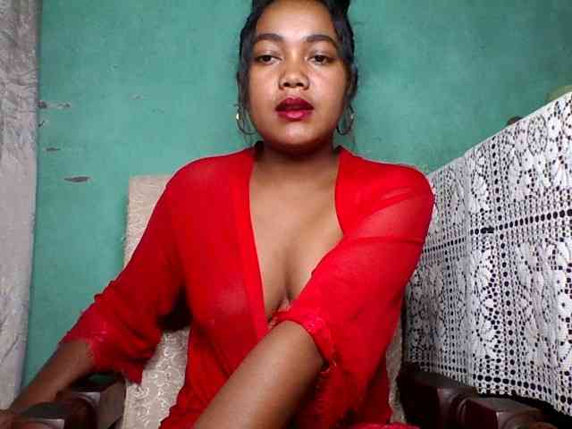 justine33 webcam