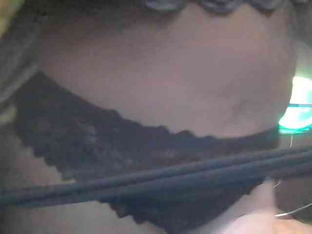 Lelly1 webcam