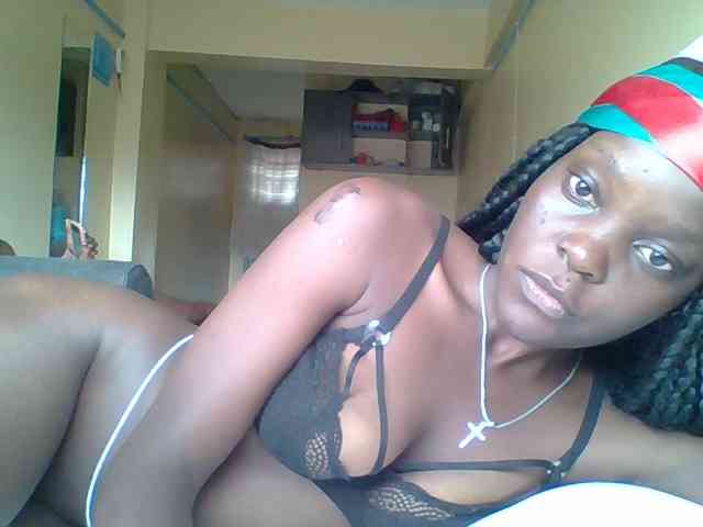 sweet-yummy-gurl webcam