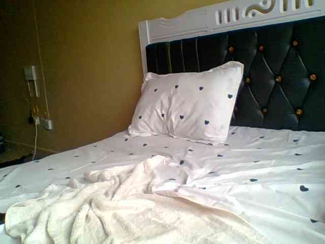 sweet-yummy-gurl webcam