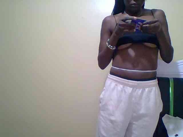 sweet-yummy-gurl webcam