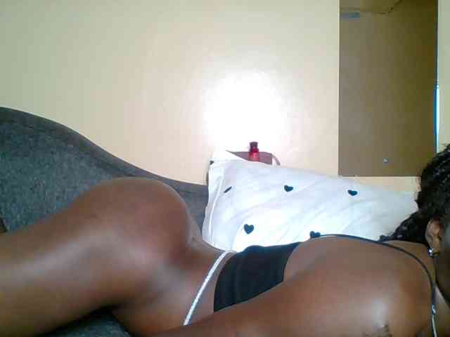 sweet-yummy-gurl webcam