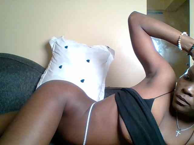 sweet-yummy-gurl webcam