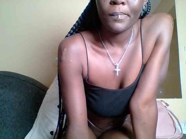 sweet-yummy-gurl webcam