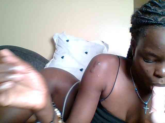 sweet-yummy-gurl webcam