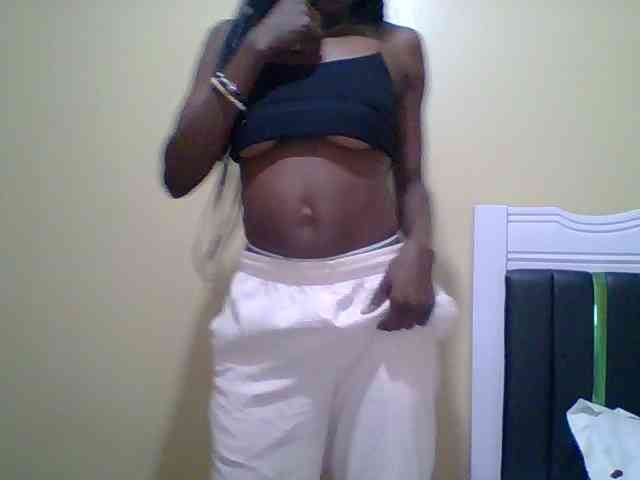 sweet-yummy-gurl webcam