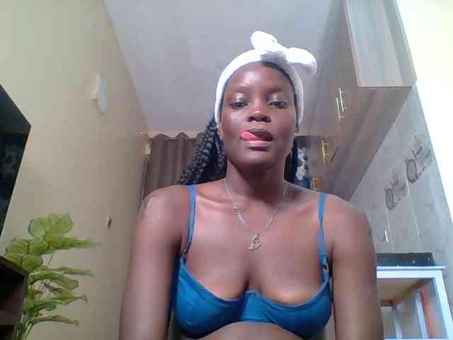sweet-yummy-gurl webcam