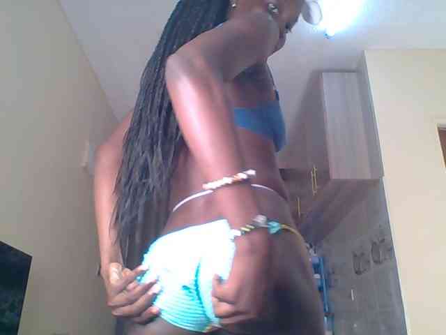 sweet-yummy-gurl webcam