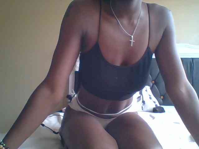 sweet-yummy-gurl webcam