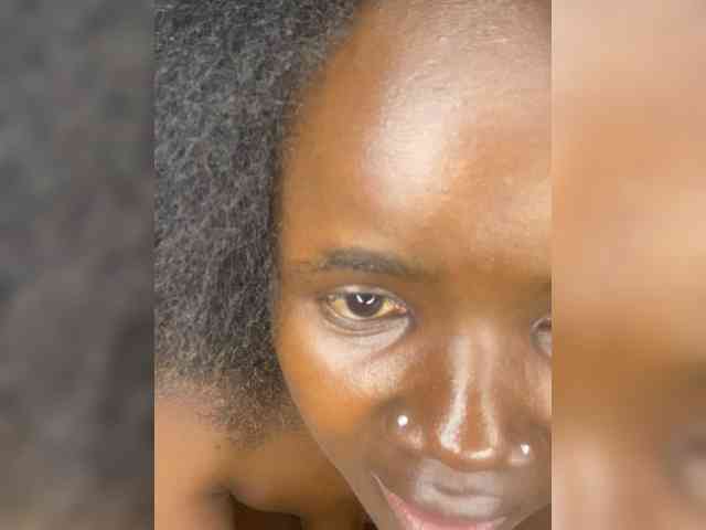 Ebonymistress webcam