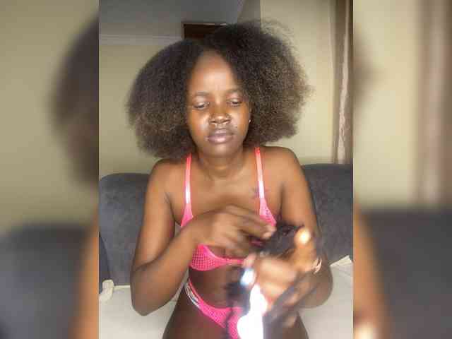 Ebonymistress webcam