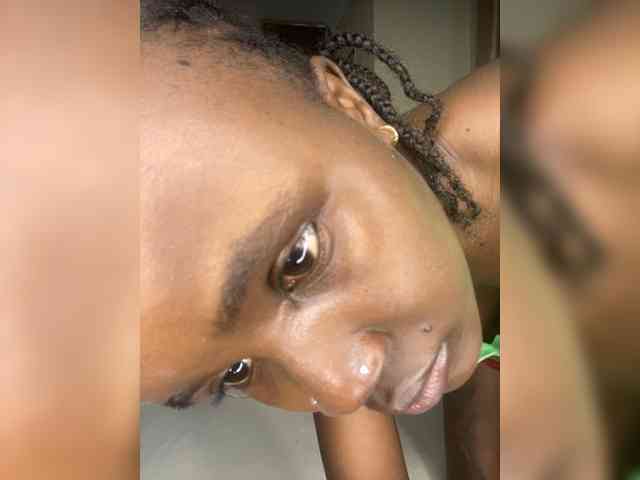 Ebonymistress webcam