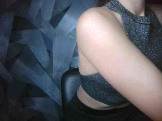 Agent_Oxyevator webcam