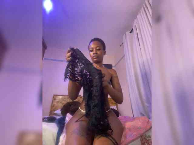 SplasherQueen webcam