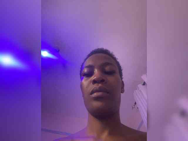 SplasherQueen webcam