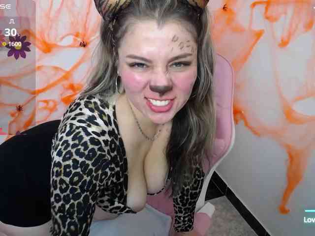 Isabella-wish1 webcam