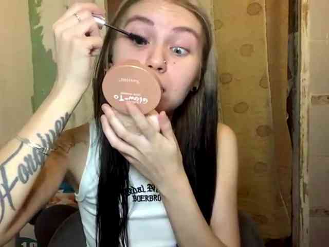 NakitaBayardo webcam