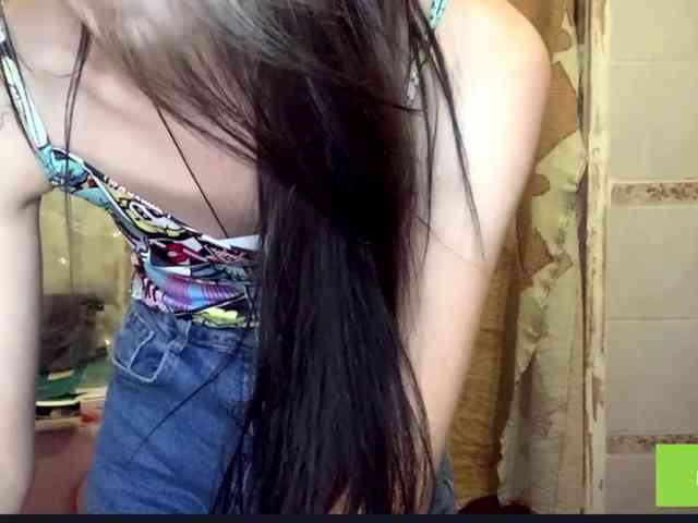 NakitaBayardo webcam