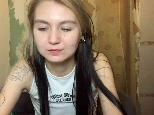 NakitaBayardo webcam