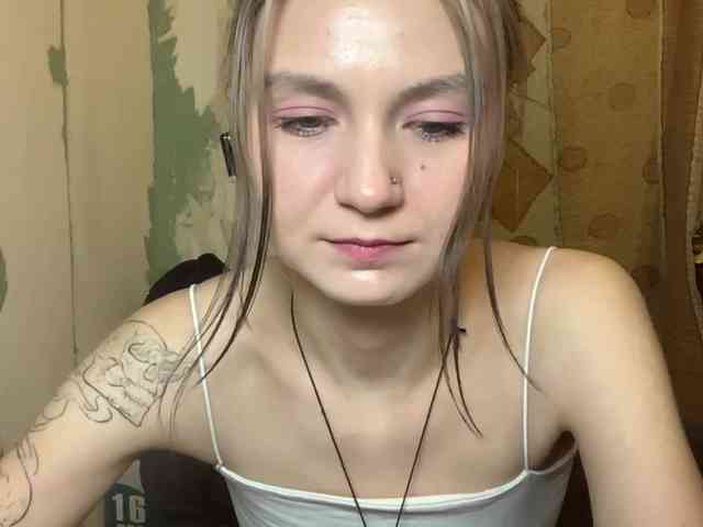 NakitaBayardo webcam