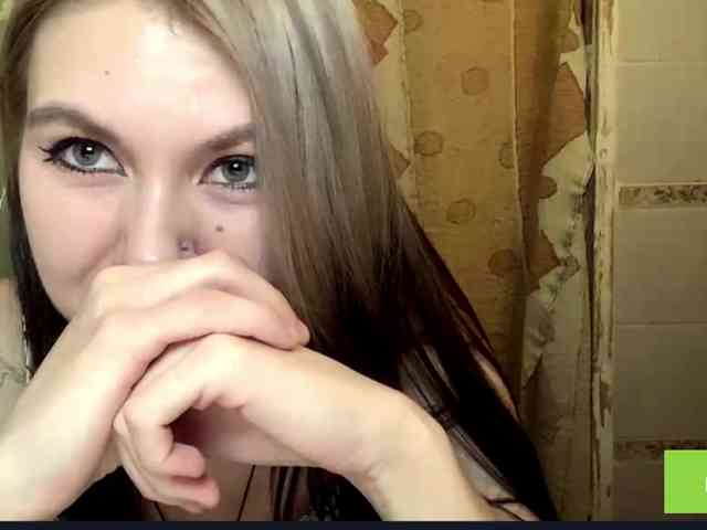 NakitaBayardo webcam