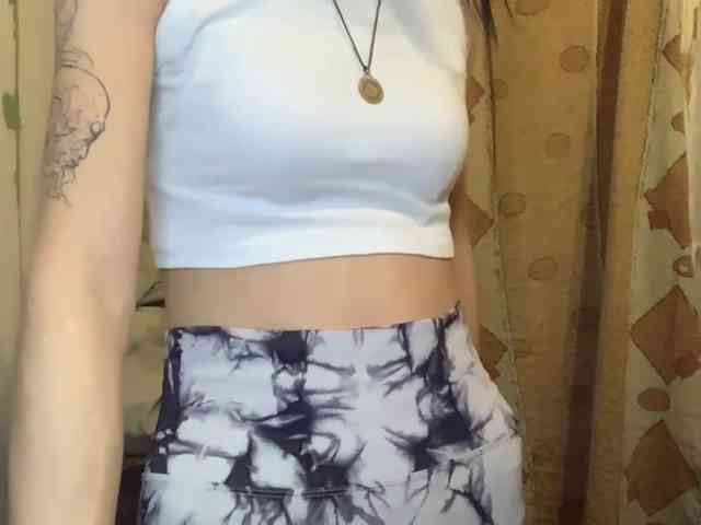 NakitaBayardo webcam