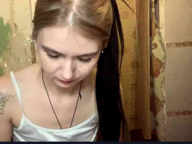 NakitaBayardo webcam