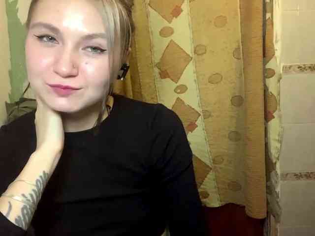 NakitaBayardo webcam