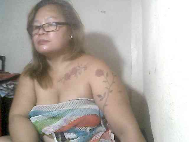 redlips-45 webcam
