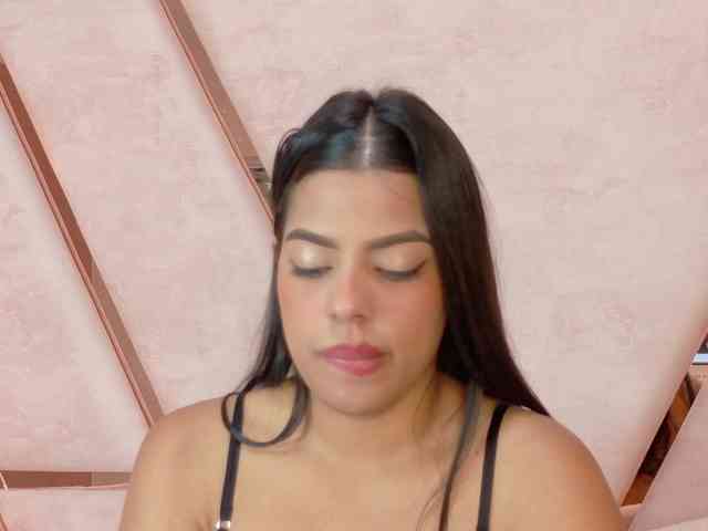 SarahPrescott webcam