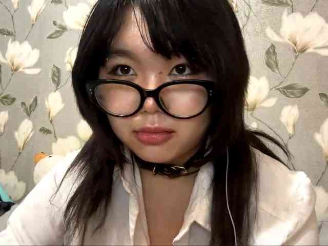 KizzyRookard webcam