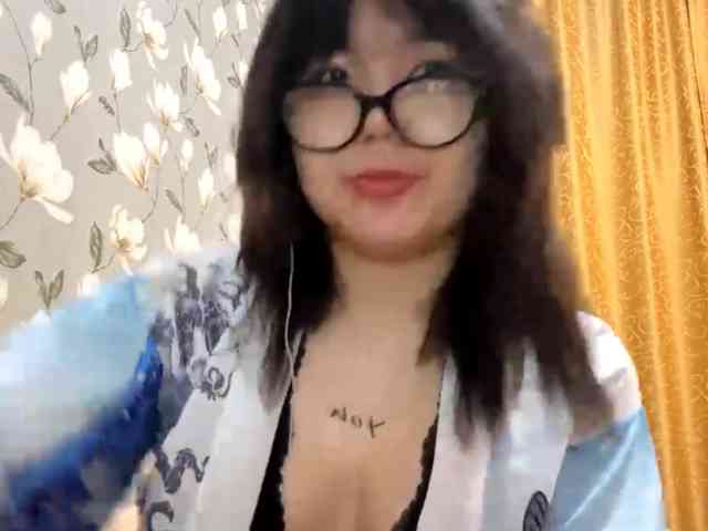 KizzyRookard webcam