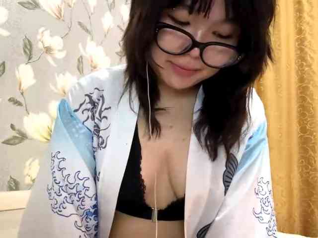 KizzyRookard webcam