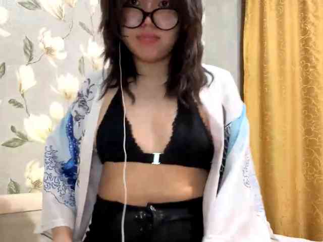 KizzyRookard webcam