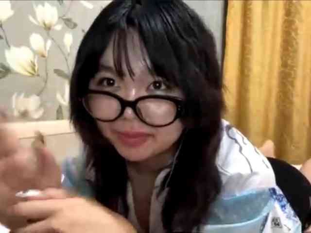 KizzyRookard webcam