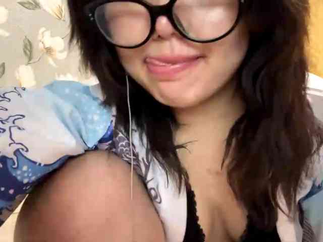 KizzyRookard webcam