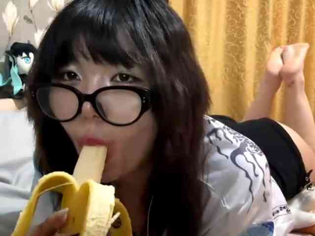 KizzyRookard webcam