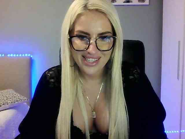 LeylaDesire webcam