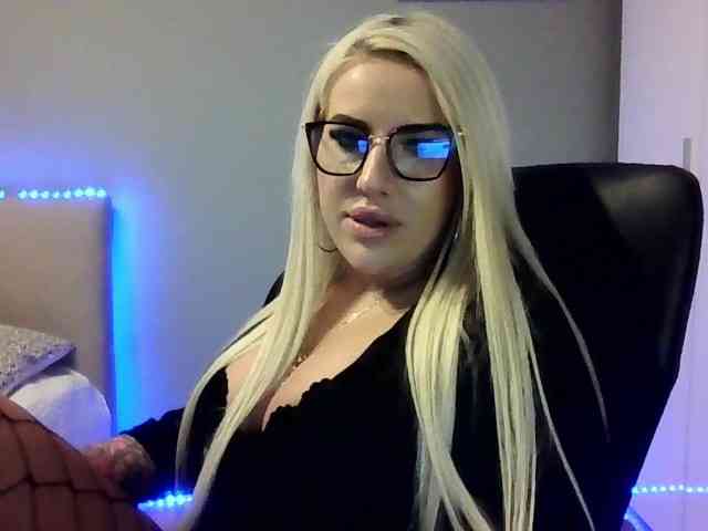 LeylaDesire webcam