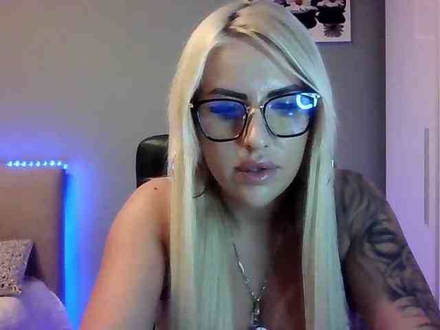 LeylaDesire webcam