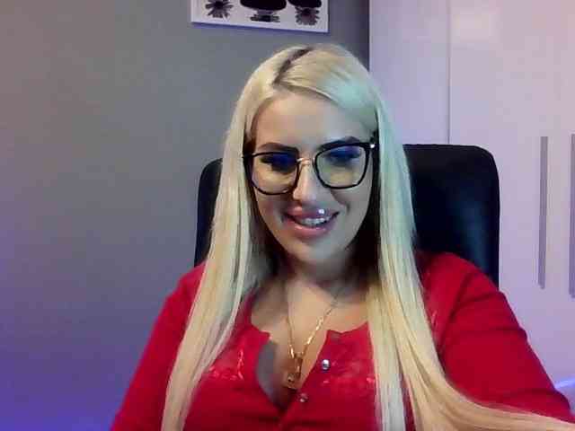 LeylaDesire webcam