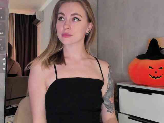 AlisaClark webcam