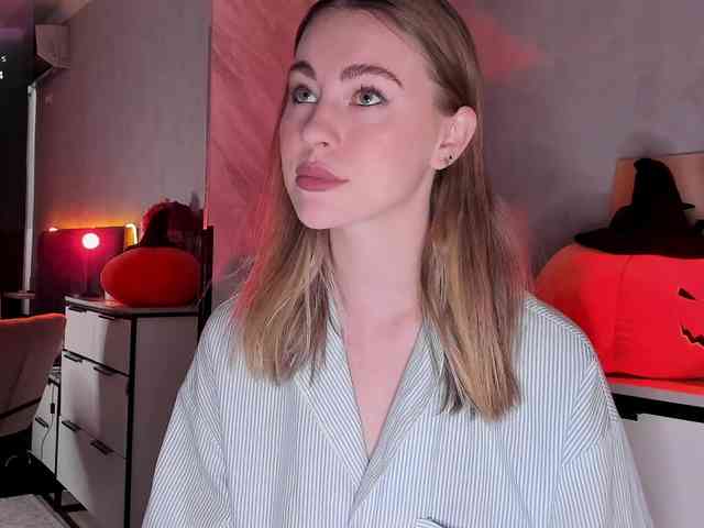 AlisaClark webcam