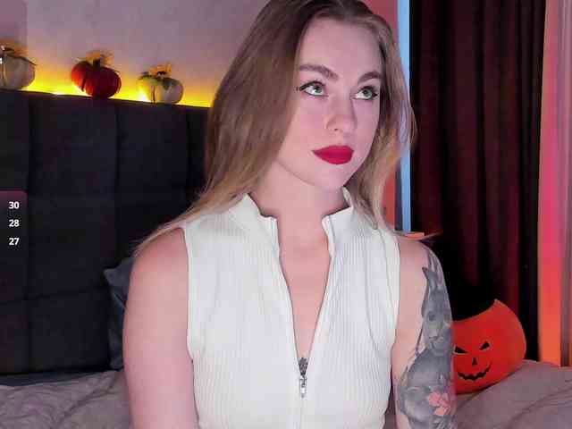 AlisaClark webcam