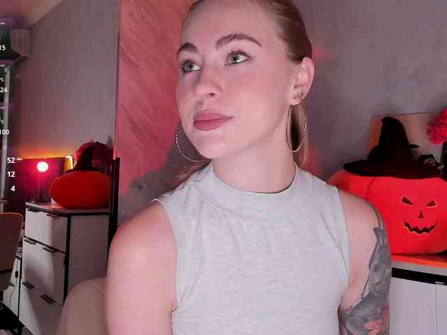 AlisaClark webcam