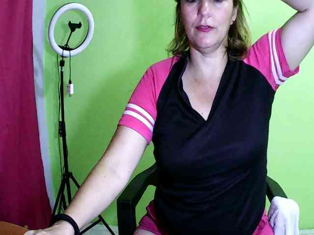 auroramia123 webcam