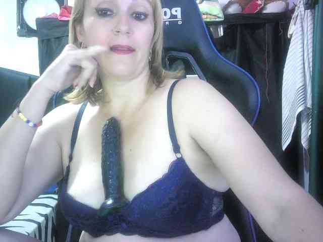 auroramia123 webcam